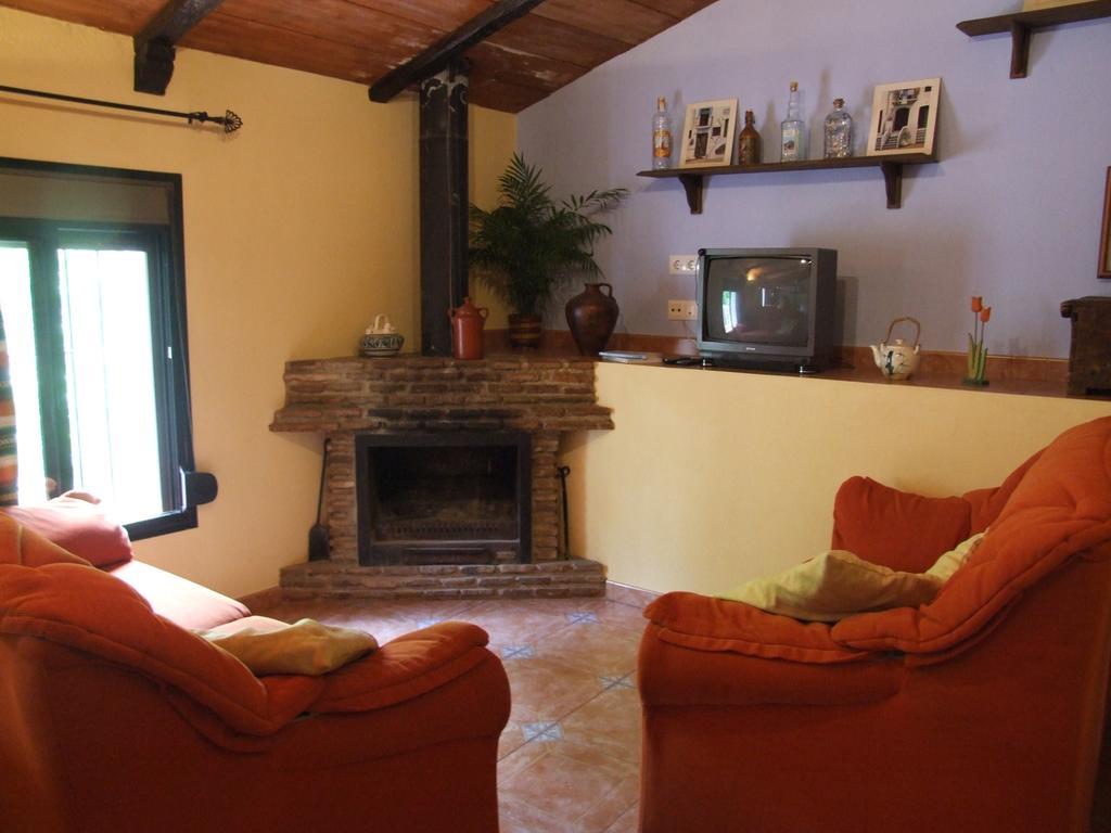 منزل الضيف بيناماهوما  في Casa La Rosa P.N. Sierra De Grazalema المظهر الخارجي الصورة